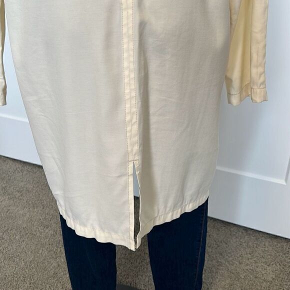 MAUBY Trench Coat In Off White - Picture 8 of 13